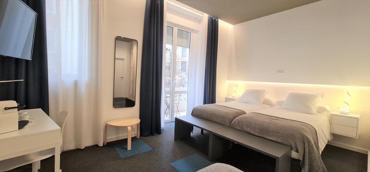 Hotel Plaza View à Valence Extérieur photo