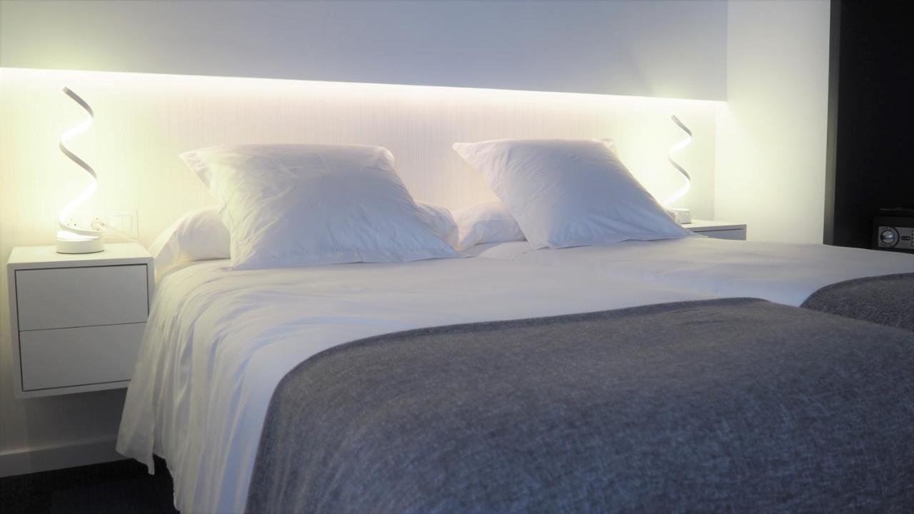 Hotel Plaza View à Valence Extérieur photo